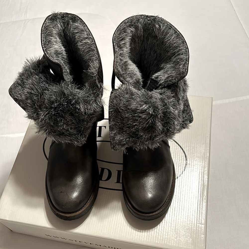 Steve Madden Women’s Grey Mule Leather Boots 7.5